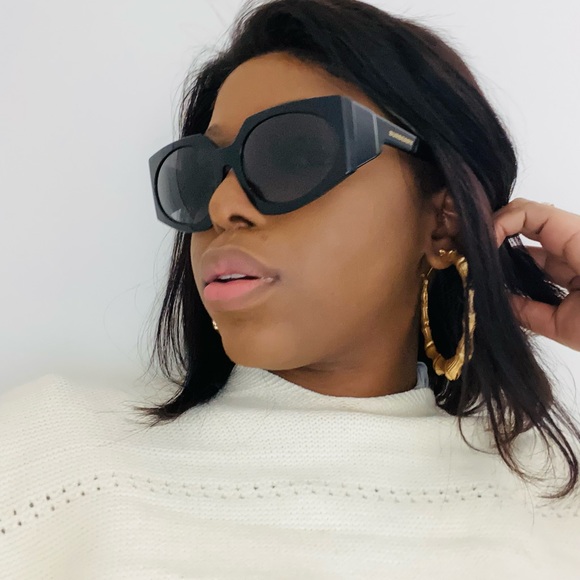 Burberry Black Be 4306 30018g Oval Sunglasses